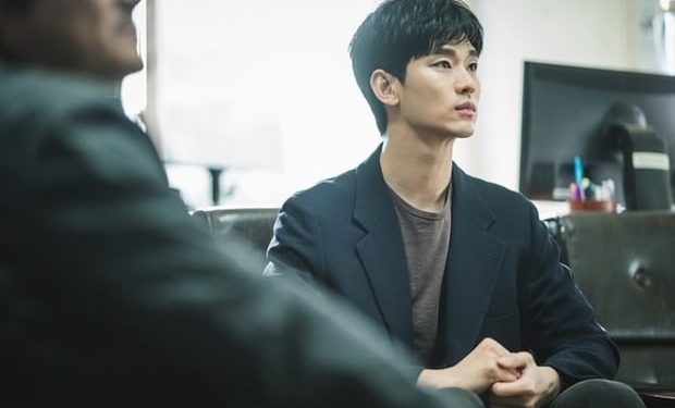 Kim Soo Hyun COMEBACK was given absolute trust by the director "I choose him - I needed no reason.”