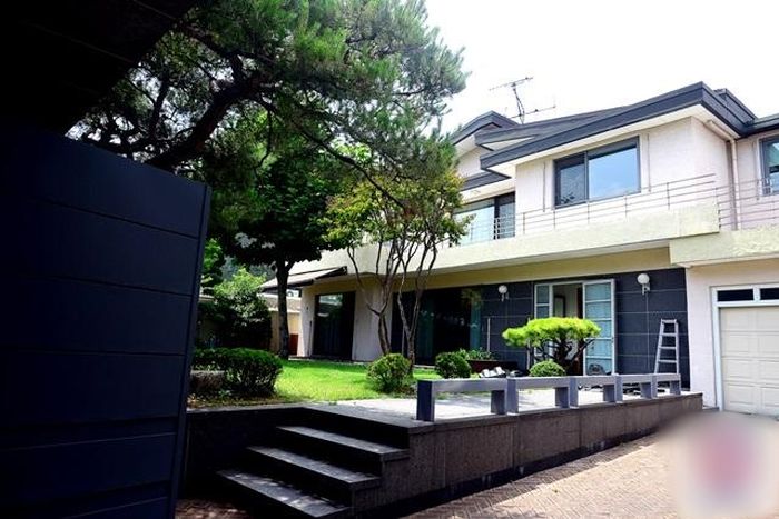 Exclusively Reveal Song Joong Ki's 10 Billion Won Mansion From Korea In ...