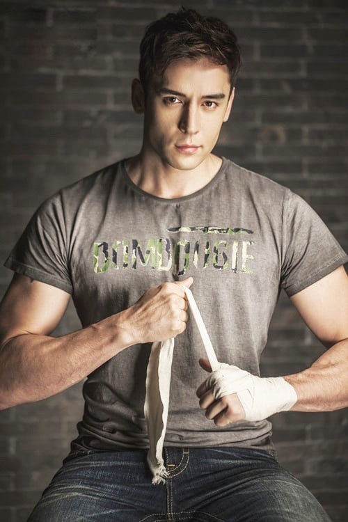 "High Kick" star Julien Kang after 12 years! 4