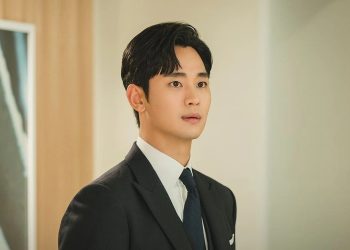 Kim Soo Hyun